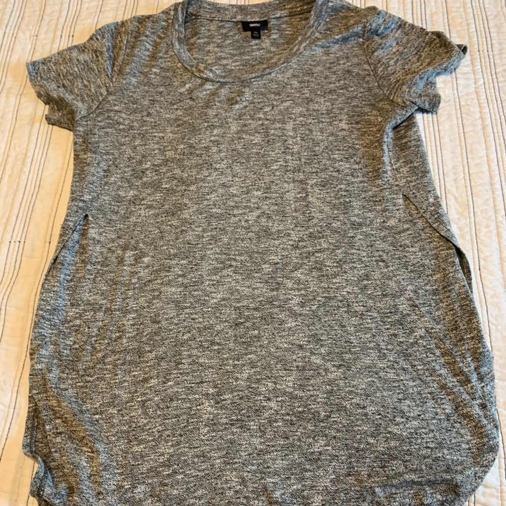 Gray High-low top